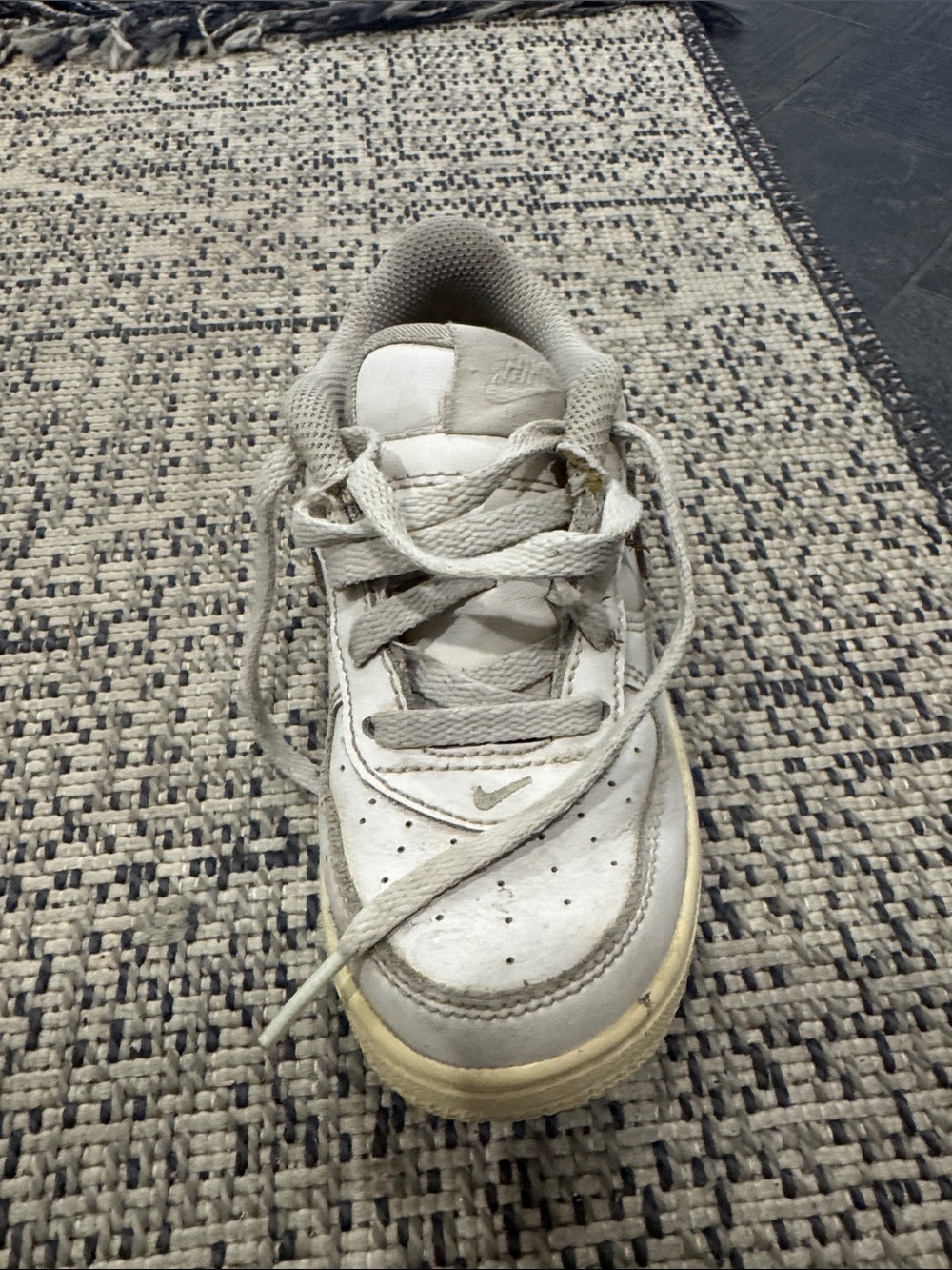 Nike Kids Off-White and Tan Low-Top Sneaker